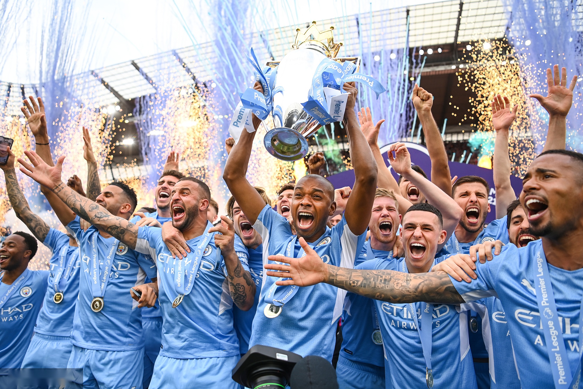 顽强抵抗的 顽强抵抗的